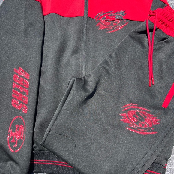 Custom - Picture 3 of 16